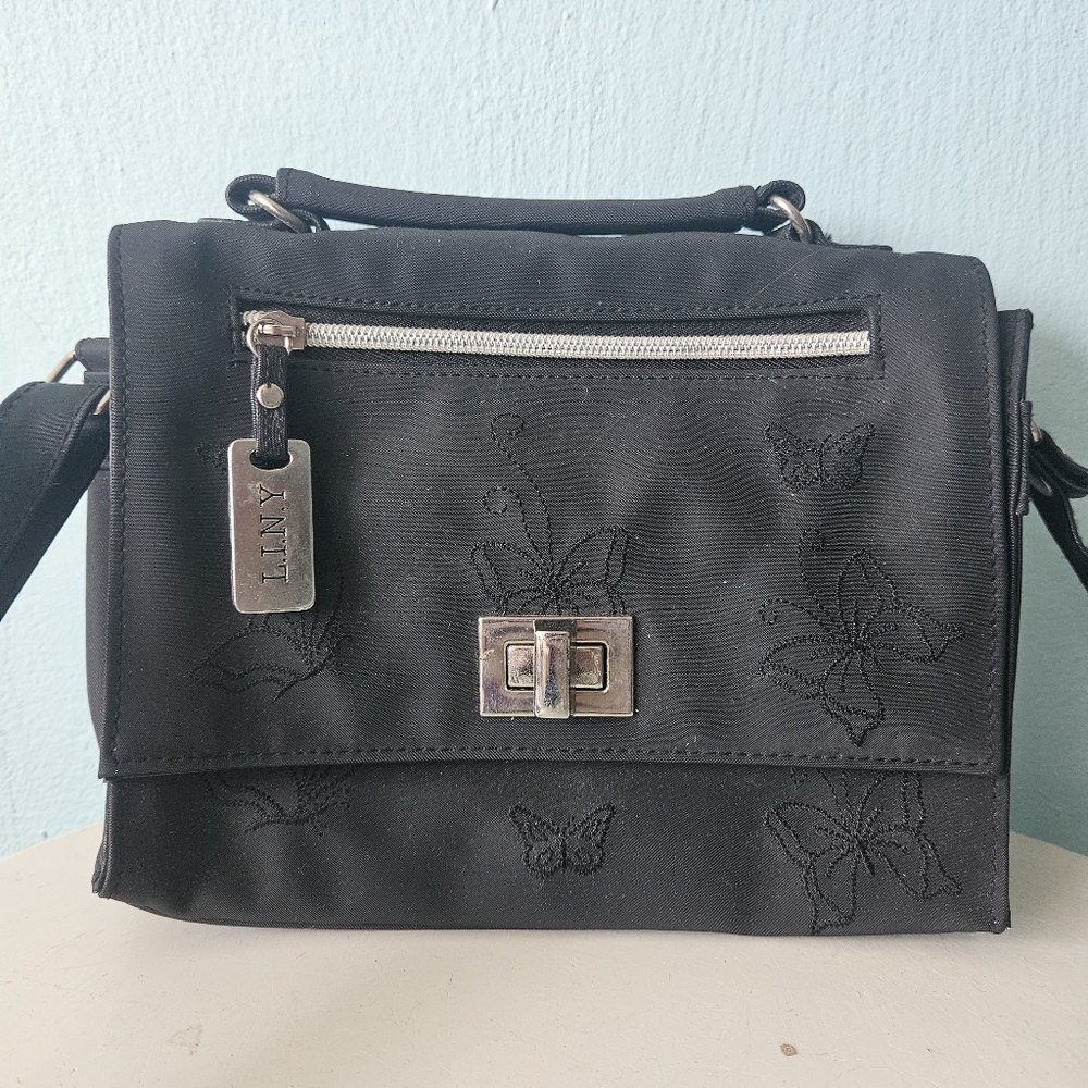 Vintage 90s Y2K embroidered black butterfly shoulder bag purse L.I.N.Y. utility